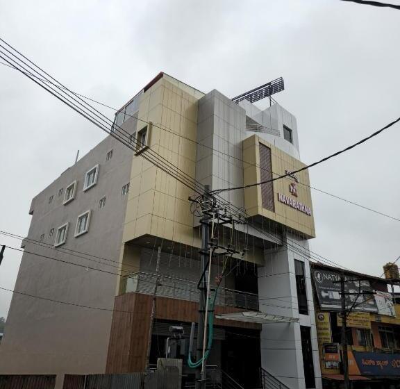 Hotel Navarathna Comforts