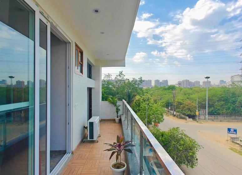 فندق Ss Noida Sector 121 Bl 04