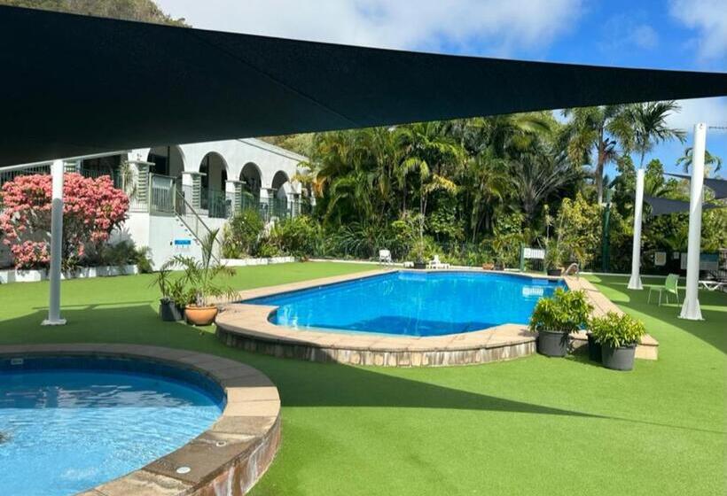 Magnetic Island Resort Studio