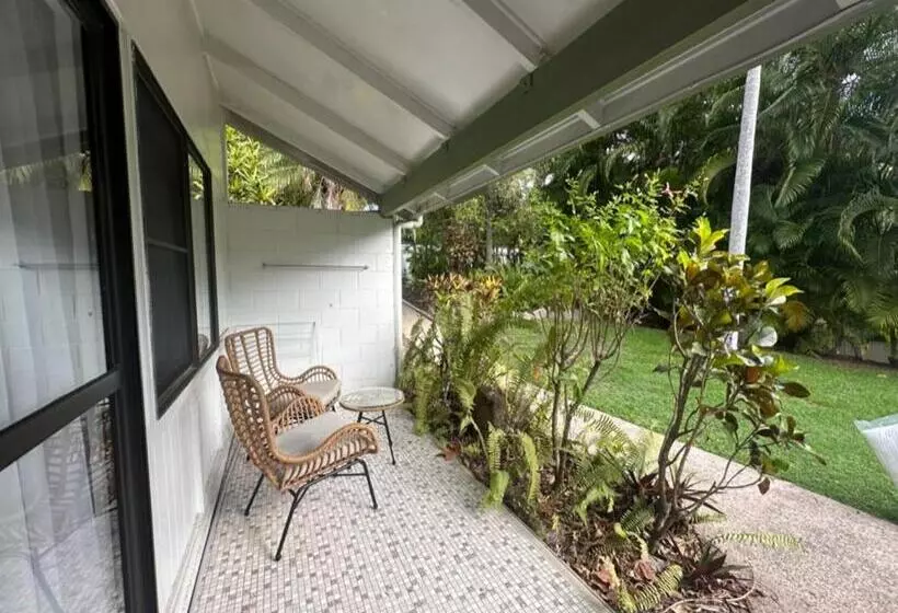 Magnetic Island Resort Studio