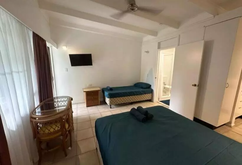 Magnetic Island Resort Studio