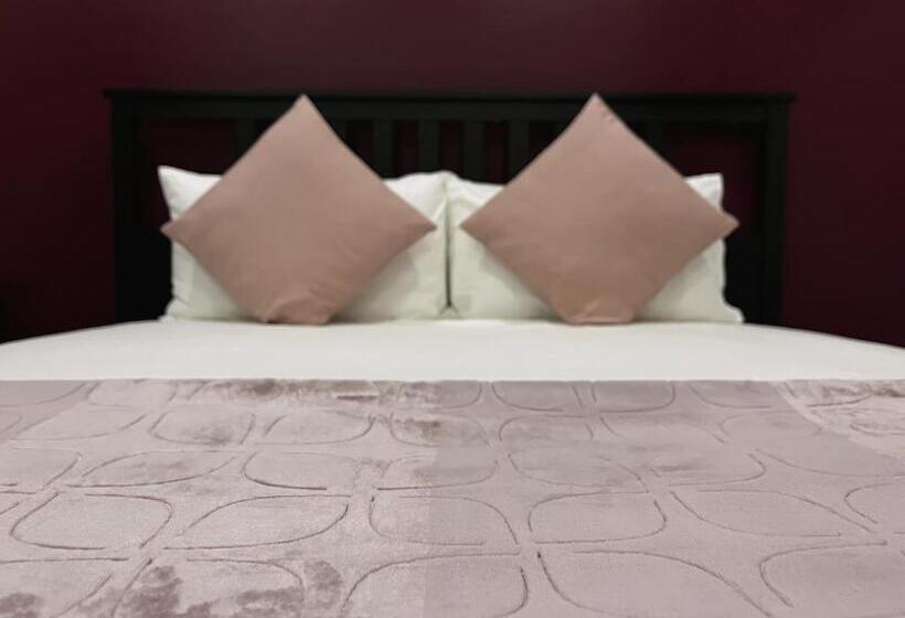 膳宿费 Kiana Stays