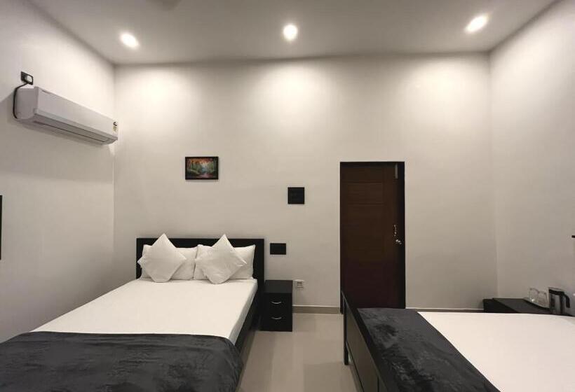 膳宿费 Kiana Stays