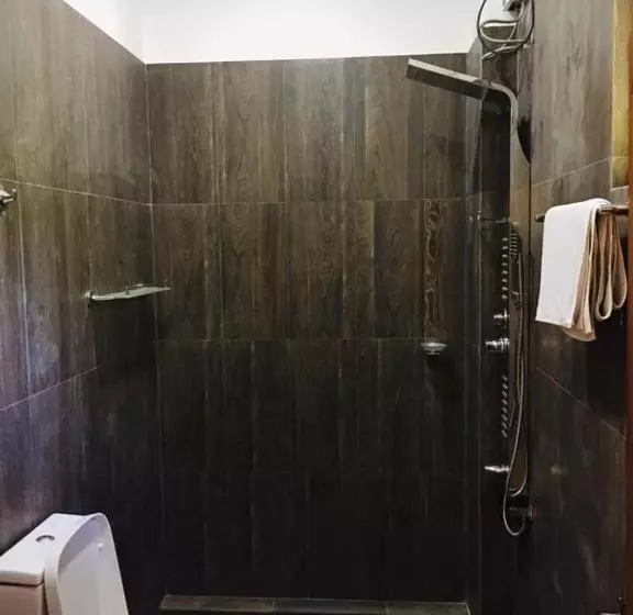 Majatalo Langama Thena   New Town