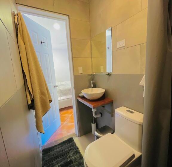 بنسيون Lodge Playa Negra