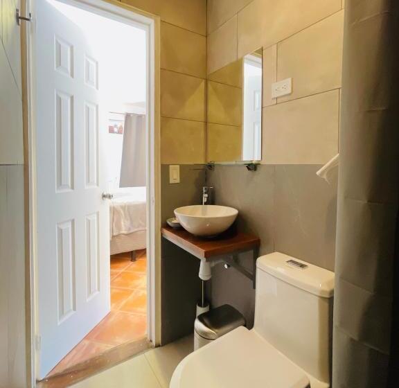 بنسيون Lodge Playa Negra