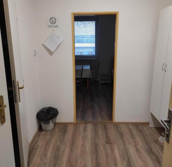 ペンション Penzión Enbra