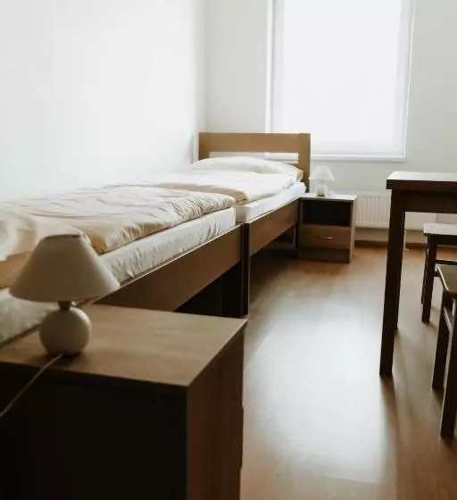 Majatalo Penzión Enbra