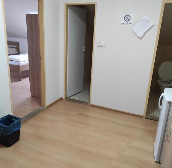 ペンション Penzión Enbra