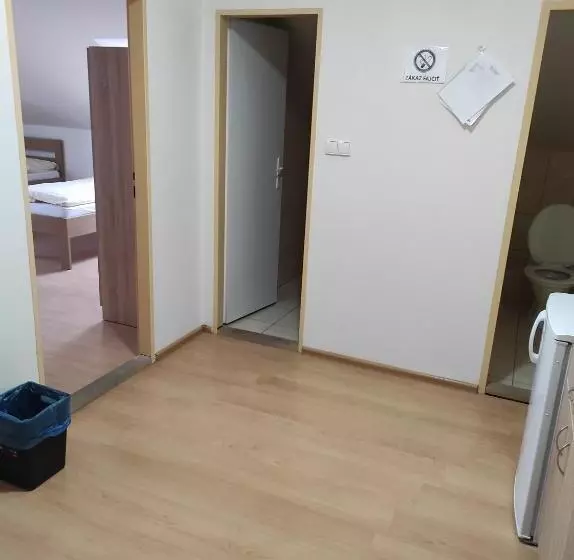 Majatalo Penzión Enbra