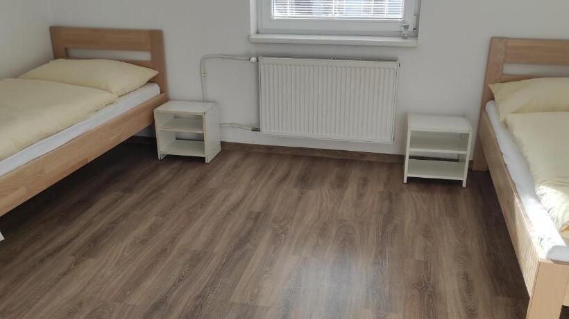 ペンション Penzión Enbra