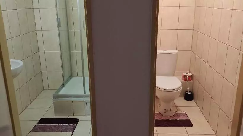 Majatalo Penzión Enbra