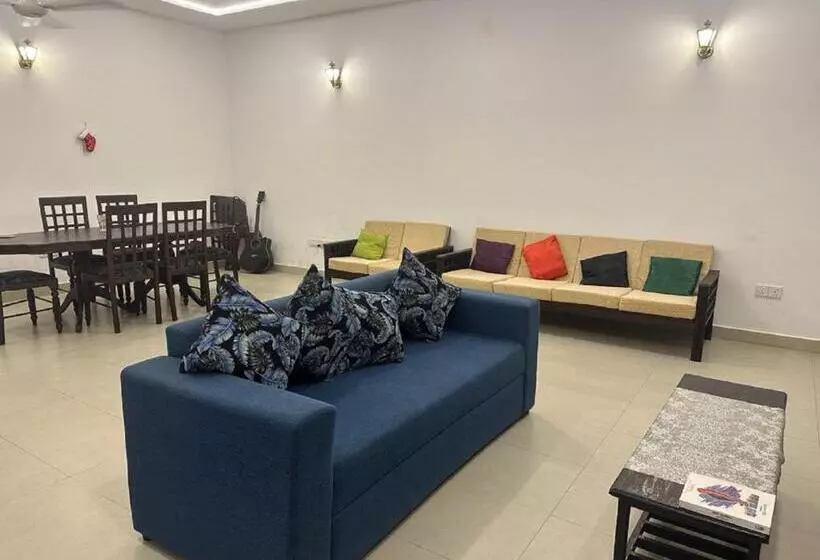 Majatalo Highway Reach Layathraa