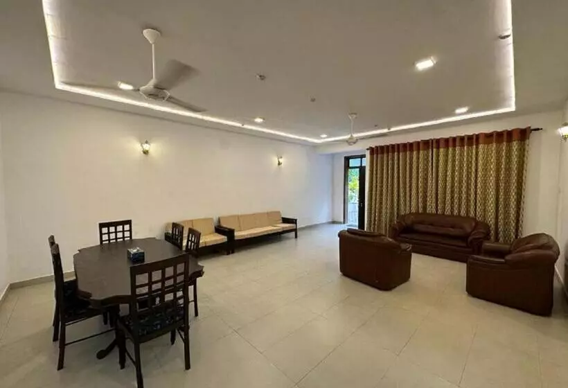 Majatalo Highway Reach Layathraa