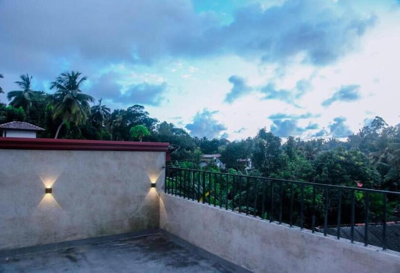 פנסיון Villa Sunsea