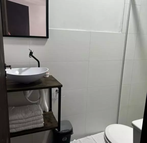 ユースホステル Pousada Tamatoa