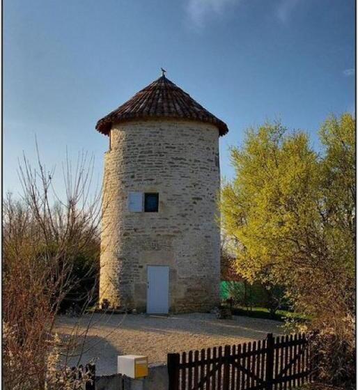 مبيت وإفطار La Longère Du Moulin