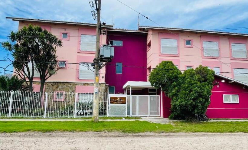 Gran Hotel De Los Acantilados