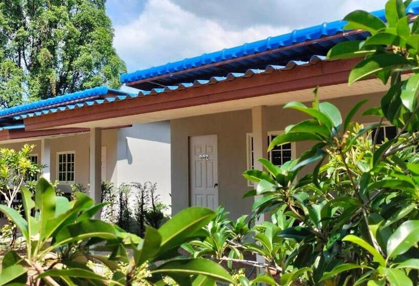 호텔 ปารมีฟาร์มสเตย์