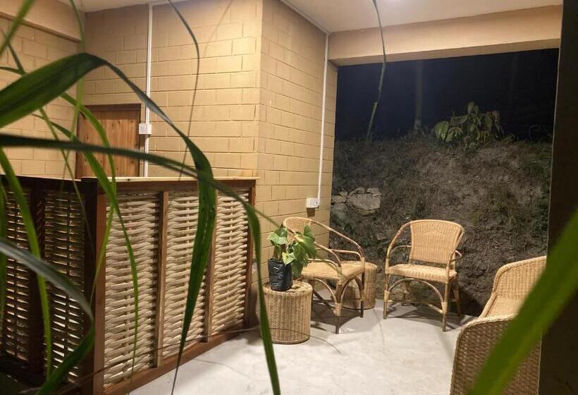 ホテル Art Mile Kalimpong