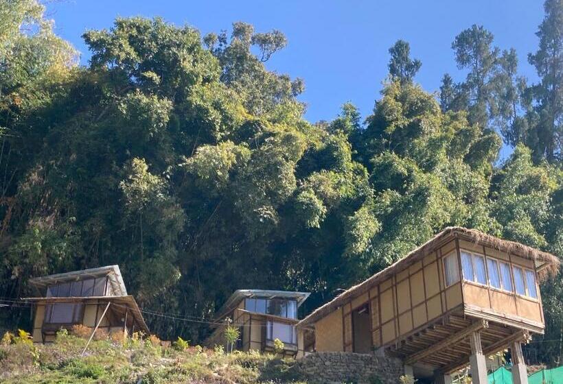 ホテル Art Mile Kalimpong