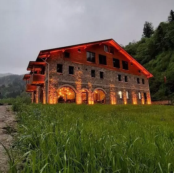 Hotelli Hemşin Ata Konağım