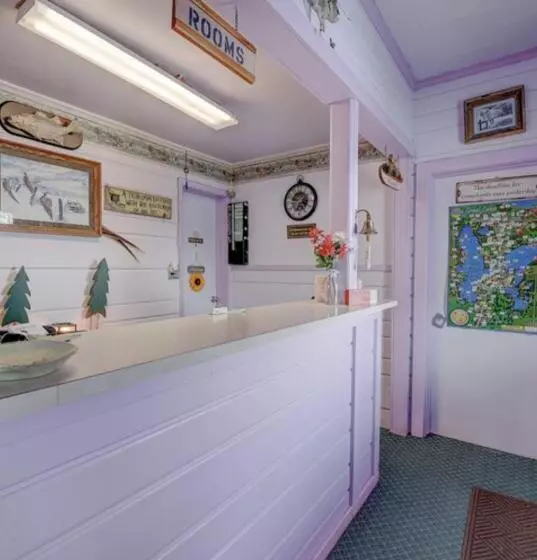 Hotelli Okoboji Lodge