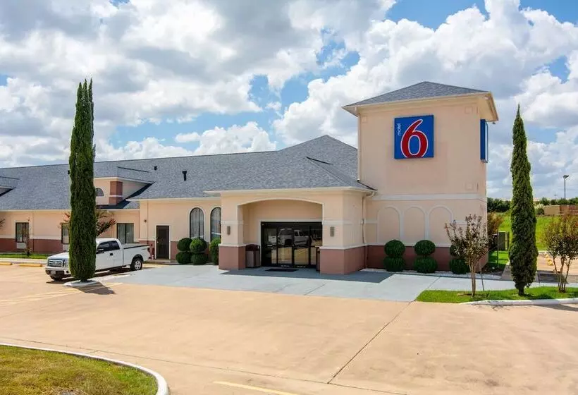 Hotelli Studio 6 Suites Brenham, Tx