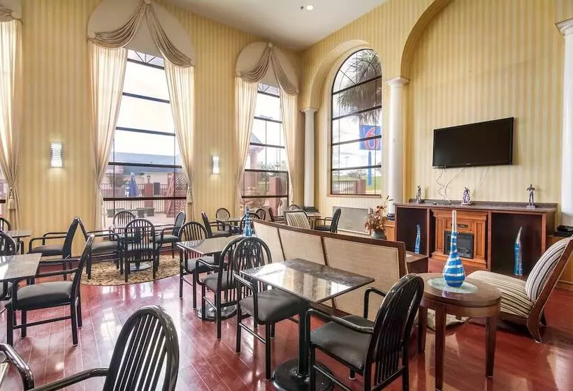 Hotelli Studio 6 Suites Brenham, Tx