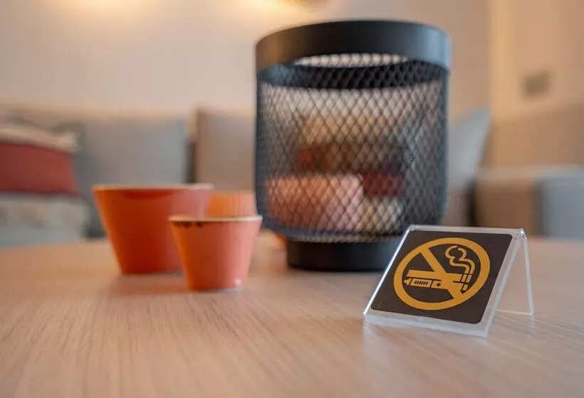 Oli Hotel And Suites