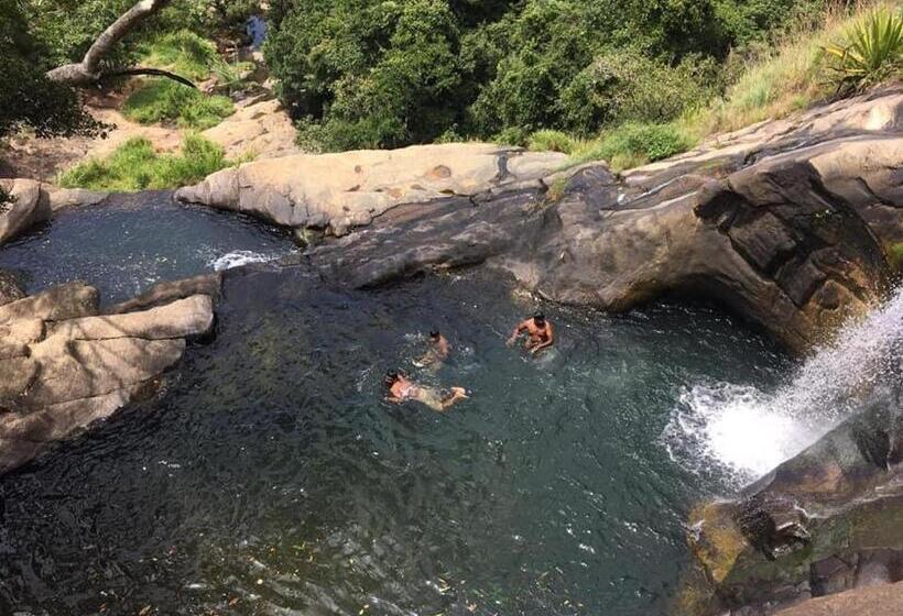 Paradise View Hostel