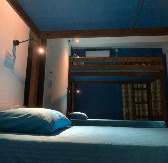 Paradise View Hostel