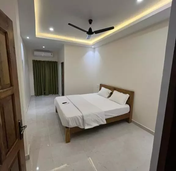 Pension Baga Beach Walk