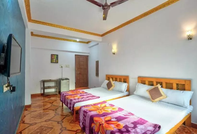 Pension Baga Beach Walk