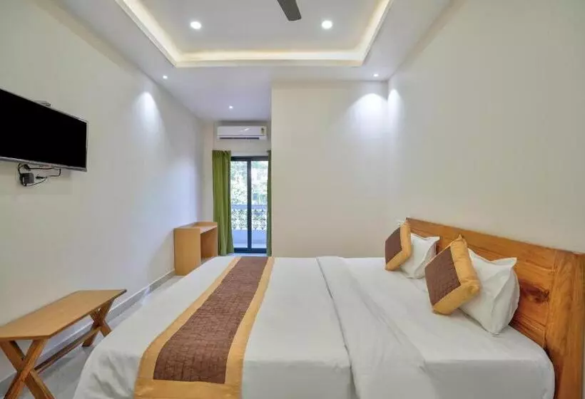 Pension Baga Beach Walk
