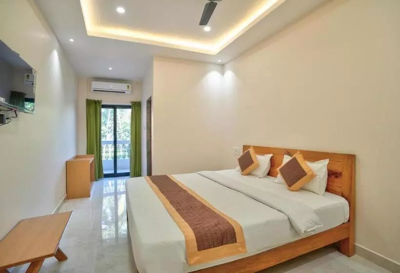 Pension Baga Beach Walk