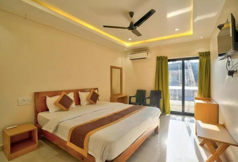 Pension Baga Beach Walk