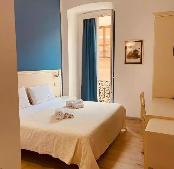 Majatalo Drooms