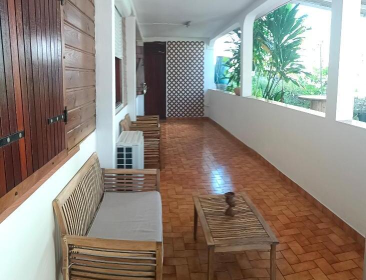 پانسیون Locamarre G Gondet