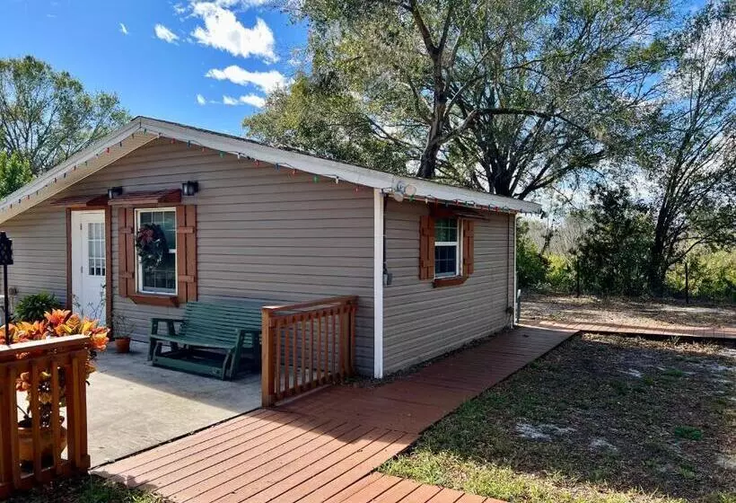 Majatalo The Lake Alfred Citruswood Cabin