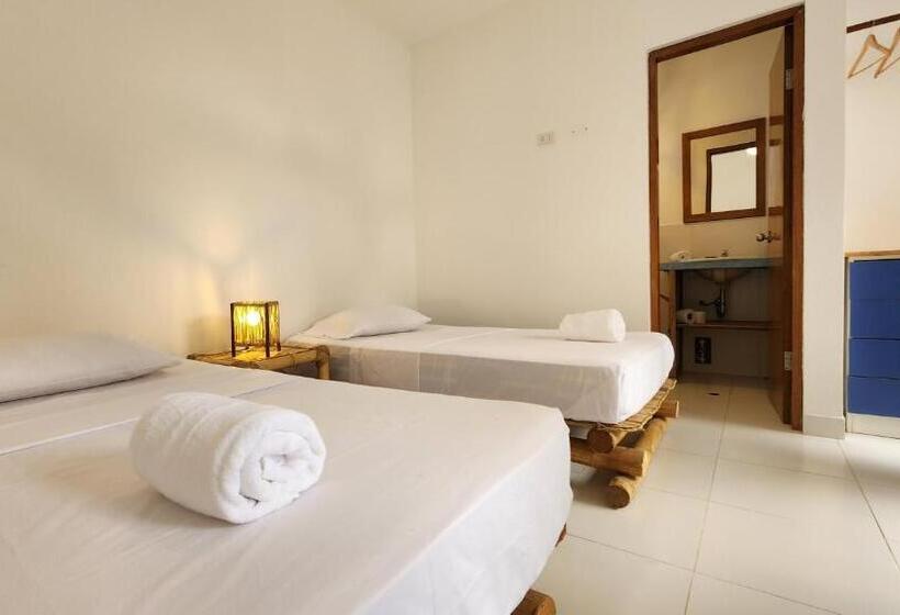 Bed & Breakfast Kinti Guest House