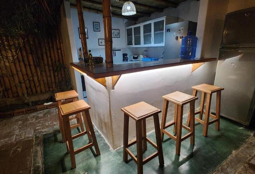 Bed & Breakfast Kinti Guest House