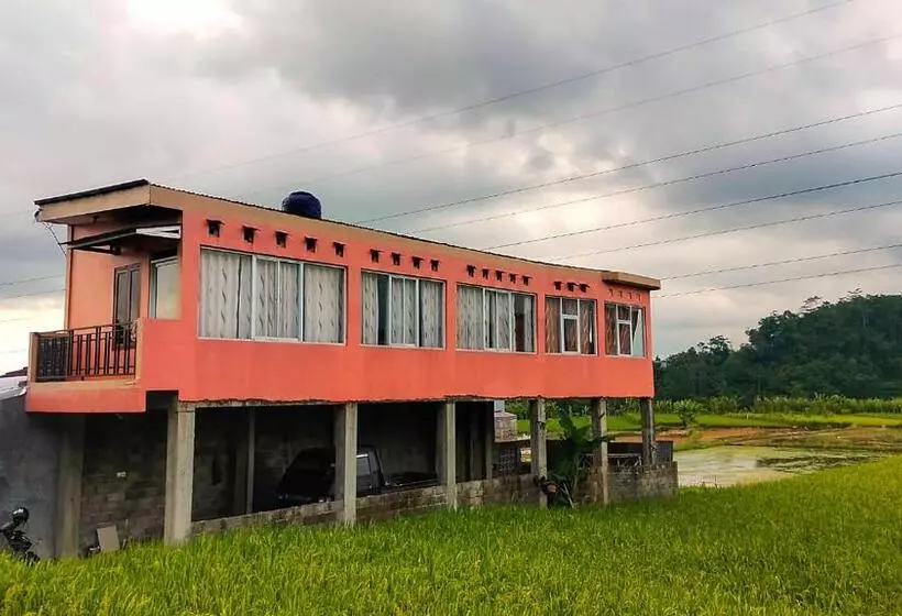 Bed and Breakfast Laze Hiatus