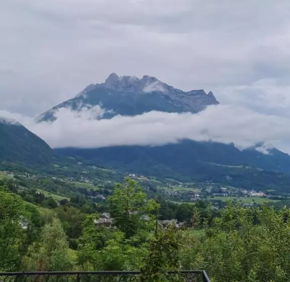 Aamiaismajoitus (B&B) Le St Jean Bis