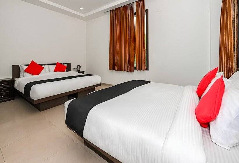 בית מלון כפרי Club 7 Resort And Banquets