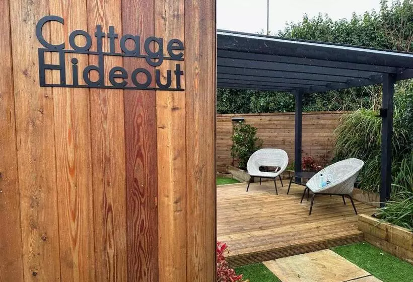 Kapselihotelli The Cottage Hideout
