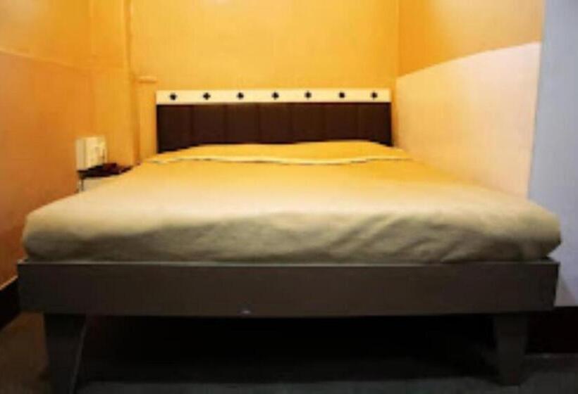 هتل Monsoon , Shillong