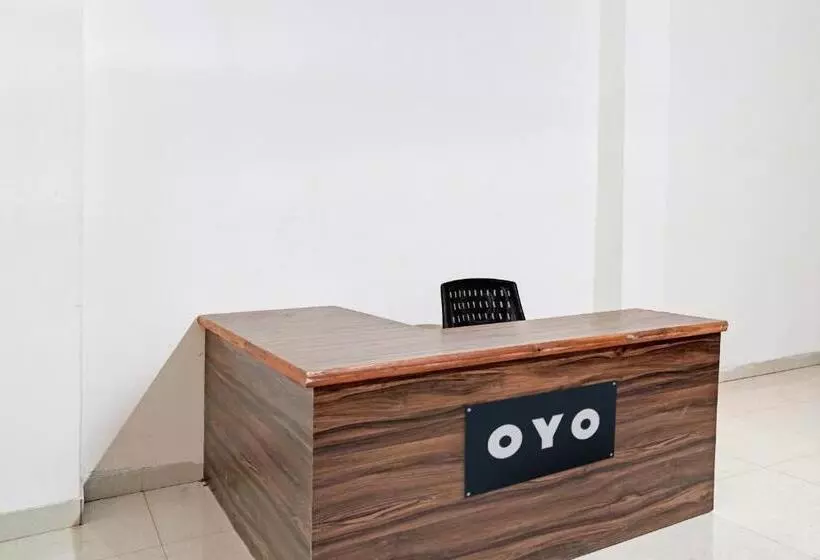 Hotelli Oyo The Adiitya Inn