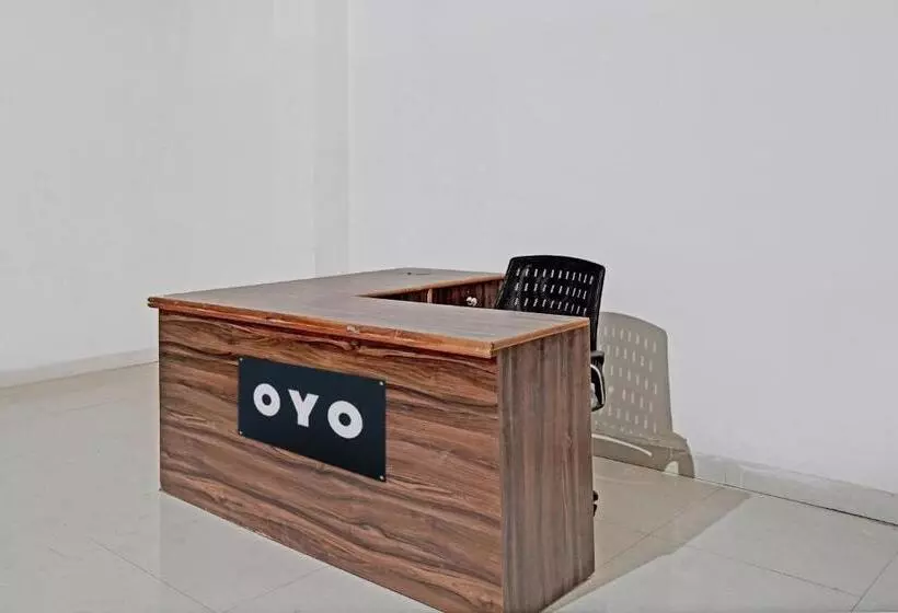 Hotelli Oyo The Adiitya Inn