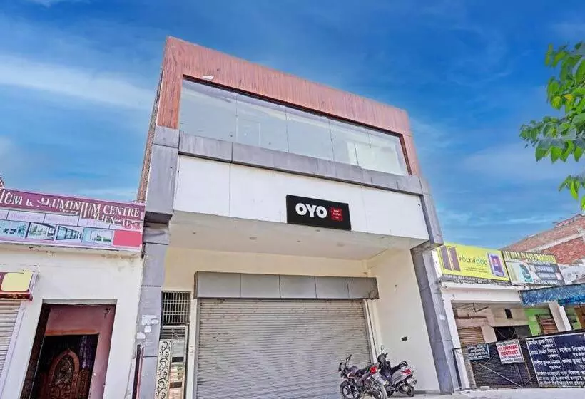 Hotelli Oyo The Adiitya Inn
